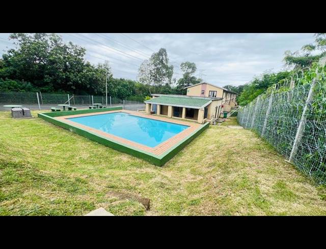 3 BEDROOM DUPLEX FOR SALE IN EASTBURY